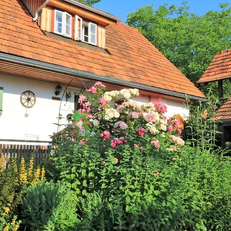 Holiday home Romantikstockl Kirchberg an der Raab